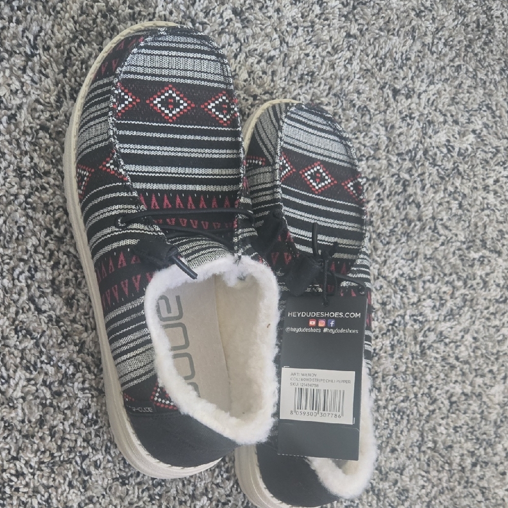 Hey Dude Women's Black and Red Patterned Slippers/Shoes